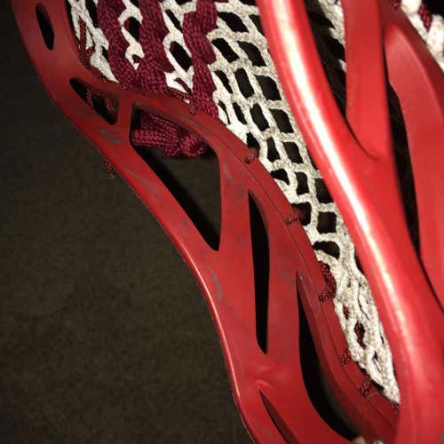Warrior Noz maroon/ matte red
