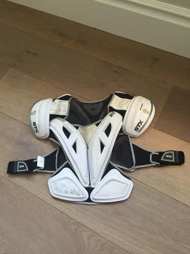 Used STX Assault shoulder pads (Sz L)