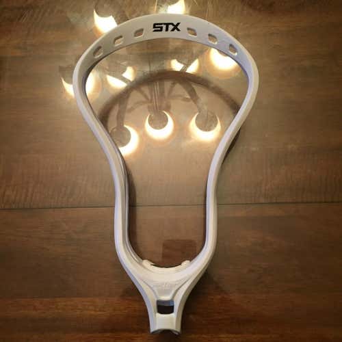 STX Stallion U 500 (White)