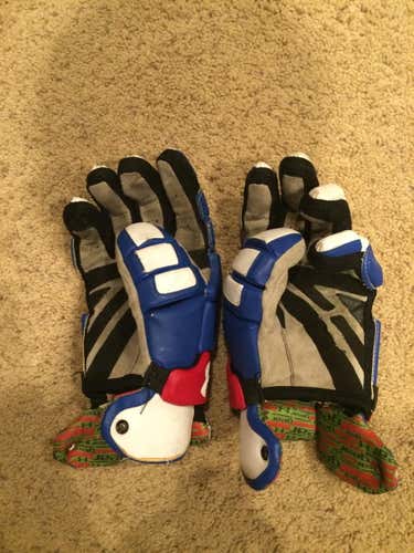 Factory select Under Armour headline lacrosse gloves