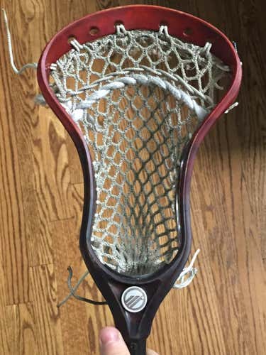 Optik U red to black fade