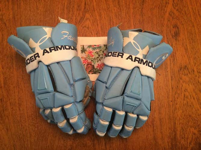 Onondaga Lazers under armour gloves