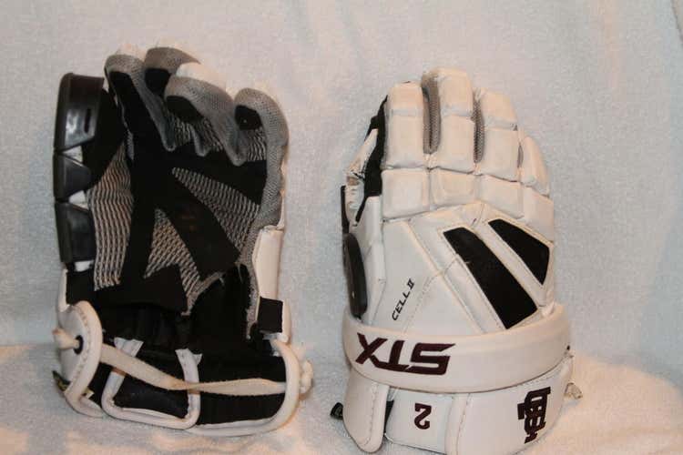 Boys Latin STX Cell II Goalie Gloves 13 inch.
