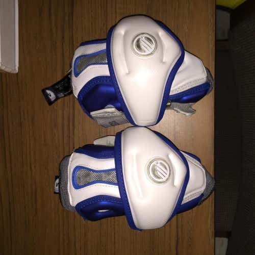 Maverick Rome nxt elbows: size medium