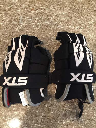Warrior sting youth gloves