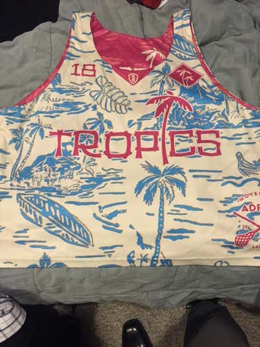 Adrenaline Tropics Pinnie