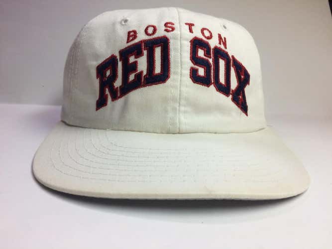 Boston Red Sox Starter Arch Snapback Hat