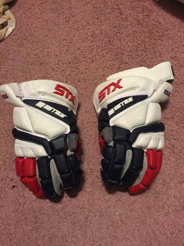 Used USA stallion gloves