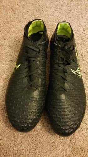 Black Nikeid magista obra sg sz 11.5