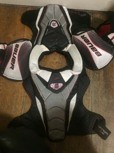 Bauer X60 vapor shoulderpads Medium