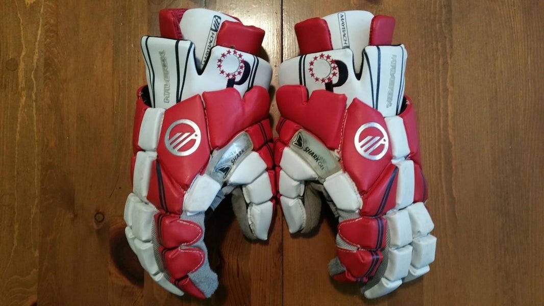 Team Philadelphia Red and White Maverick Maybach Gloves