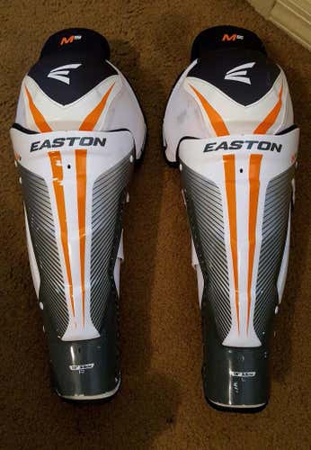 Easton Mako M5 shin guards