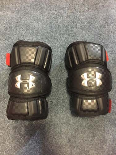 Under Armour Revenant elbow pads