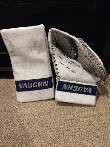 Pro Stock Vaughn Goalie Gloves