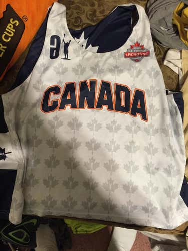 Alll canada pinie