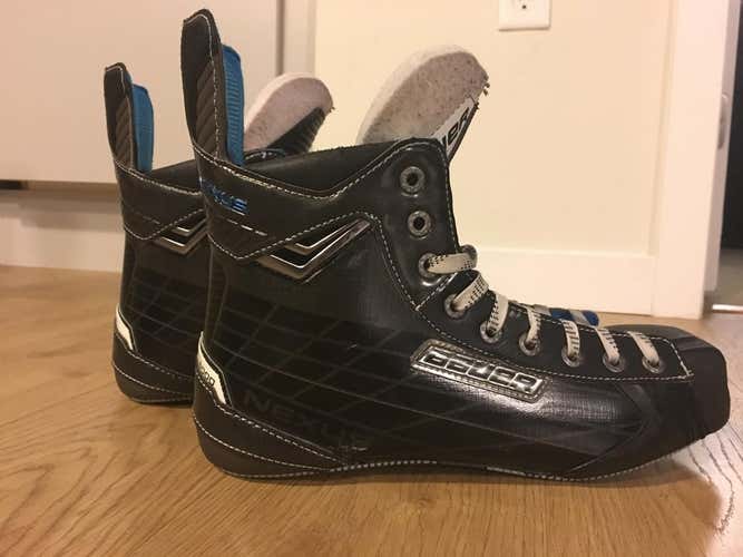 Bauer Nexus 8000 Skates Size 9.5D *BOOTS ONLY*