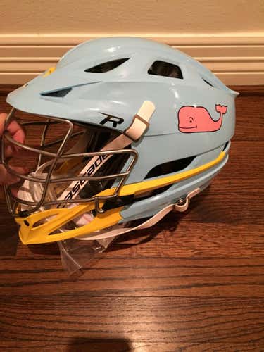 Carolina and yellow Cascade R