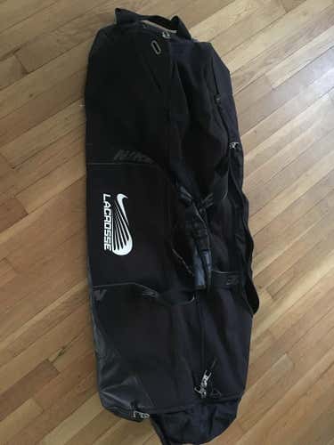 Gently used Nike lacrosse bag