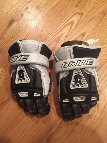 Size 13 Black King Gloves