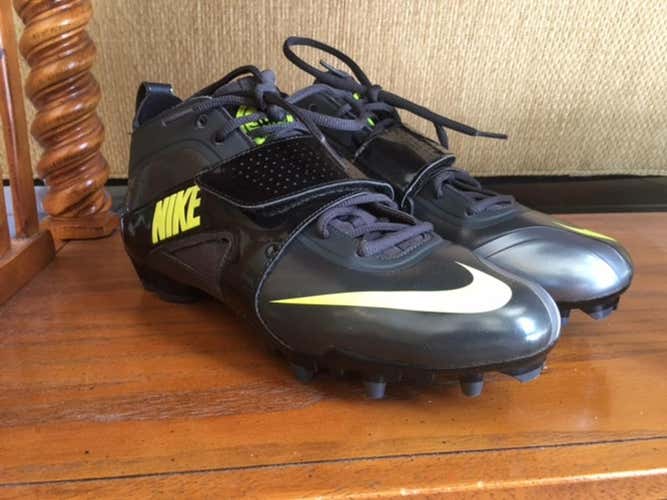 Nike Huarache Cleats (size 11)