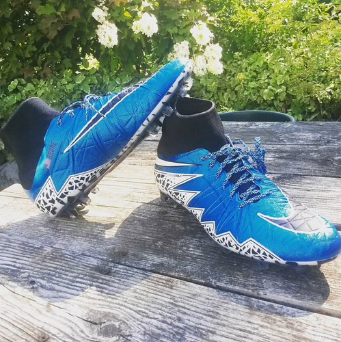 Nike iD hypervenom 2 size 11.5