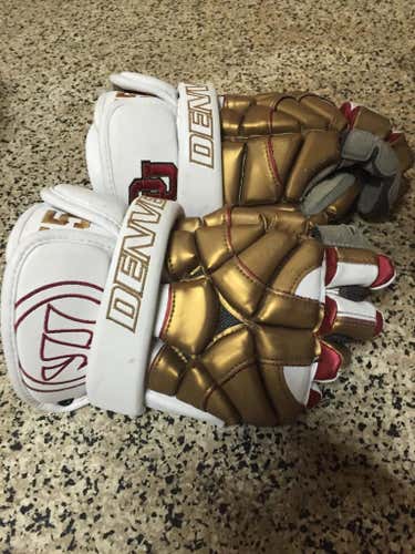 University of Denver Gloves