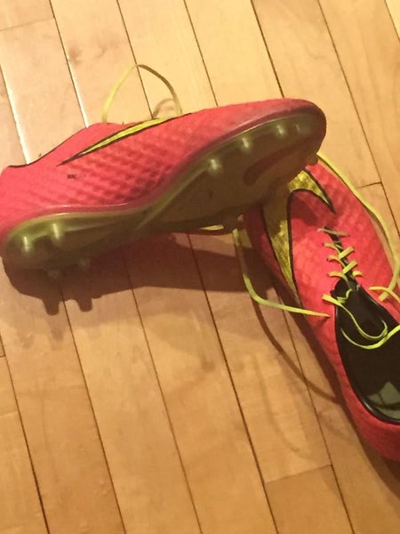 Hypervenom Phantom Size 10