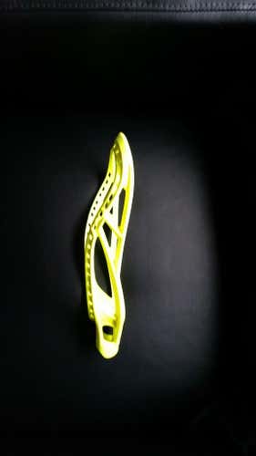 Nike Lakota U - Like New