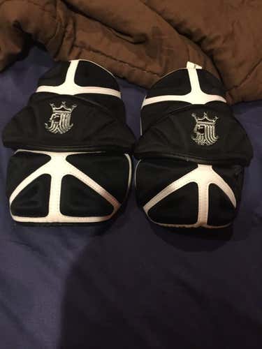 King 4 arm guards