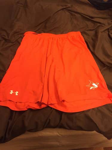 San Jose Sharks Team Issued Under Armour Dryfit Shorts Large