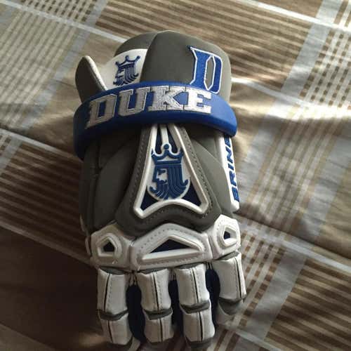 Duke Team Edition Glove #15