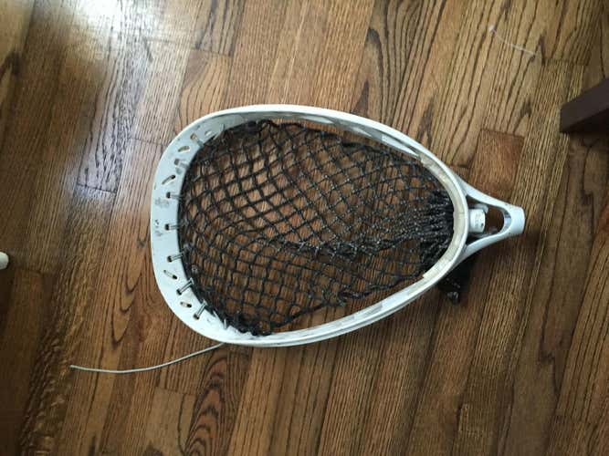 Top wall and bottom strung stx eclipse with an alloy 6000 attack shaft