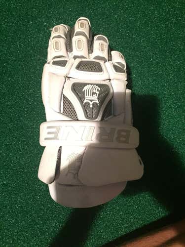 White brine King II gloves