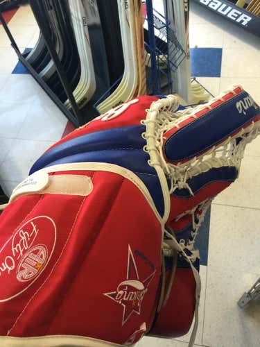 Brians Air 51 Catch and Blocker, red white blue Adult.