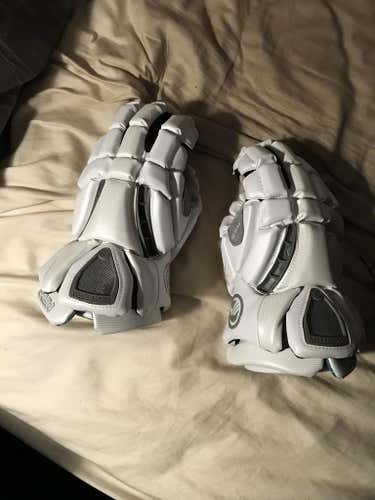 Brand new maverik Rome rx3 gloves