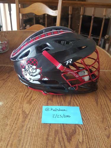 Highlanders Black Cascade r with Red Chrome Facemask