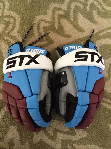 BN STX Shield Goalie Gloves 13"