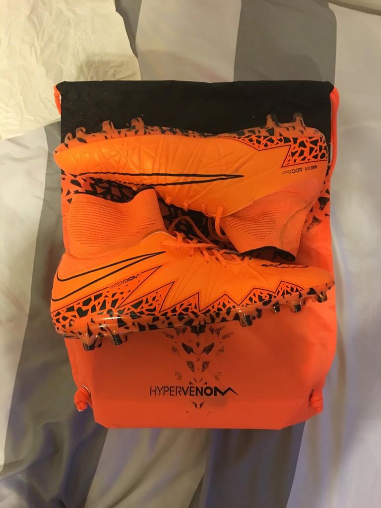 hypervenom phantom size 12