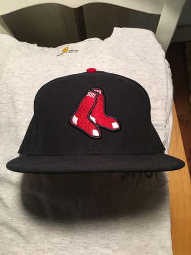 New Era Boston Red Sox 59 Fitted (7 & 3/8)- Navy Blue