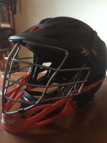 Matte Black Cascade R (Oregon State colors)