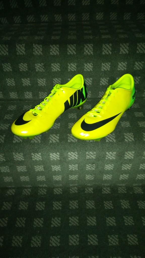 Nike Mercurial Vapor IX FG (U.S. Size 