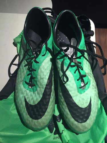 Nike Hypervenom size 10.5