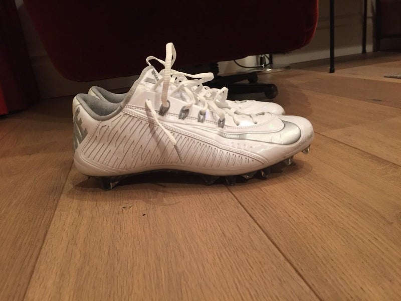 White and Silver Nike Vapor Cleats Sz 10.5