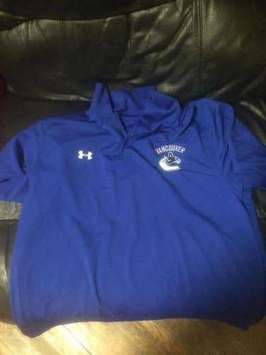 Canucks Team Issued Large UA polo