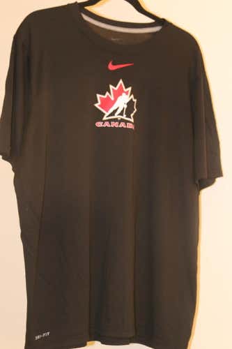 Canada Hockey Nike Dri-Fit Shirt XL - Olympics Ice Hockey