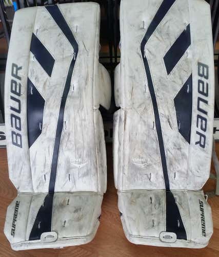 Bauer Supreme One.7 Junior Goalie Leg Pads