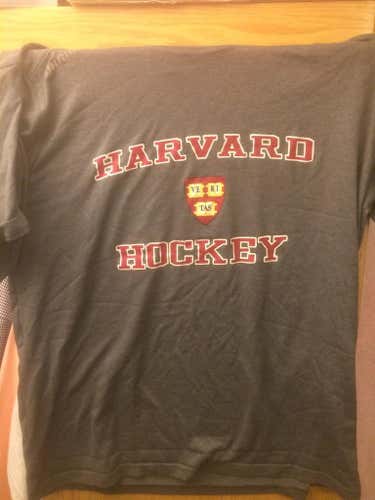 Harvard hockey warrior dryfit