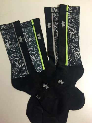 New Under Armour highlight Mid Calf Socks Black