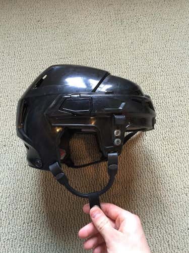 CCM V10 Helmet