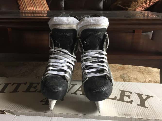 Bauer APX skate size 7.5